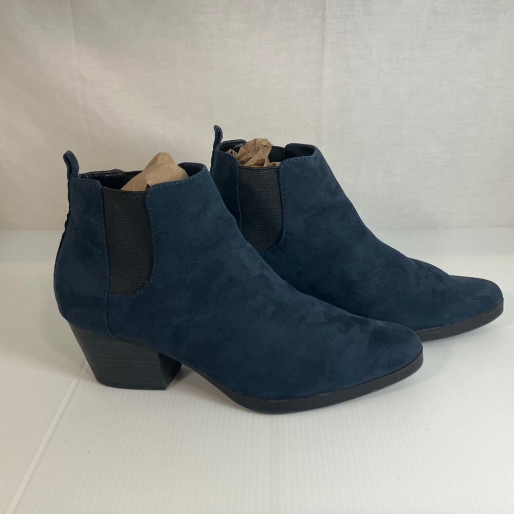 Old Navy Faux Suede Navy Blue Slip On Low Heel Ankle Boots 7